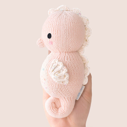 Baby seahorse (powder pink)